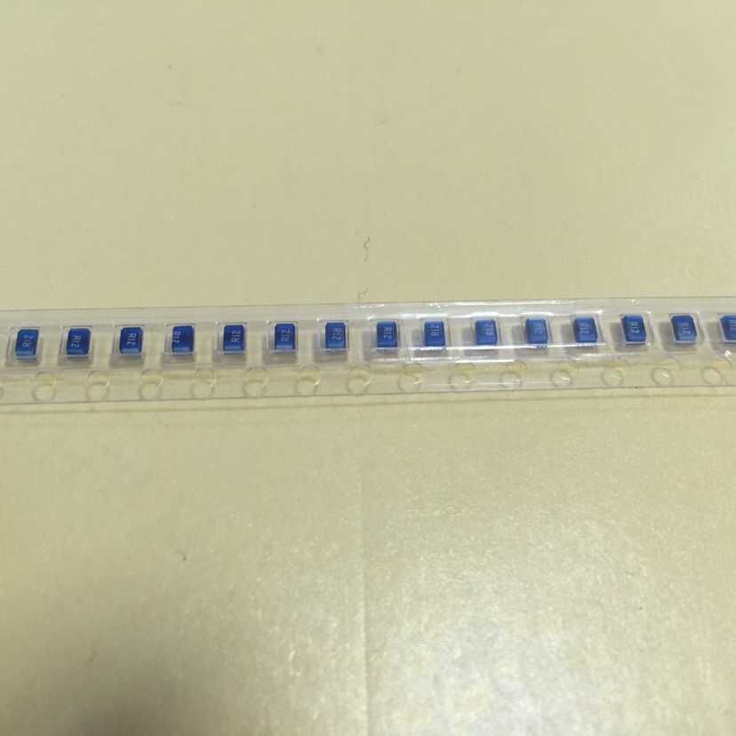 CQCOIL  陶瓷0805-R12J   贴片绕线电感 电感值 0.12μH 直流电阻 0.51Ω