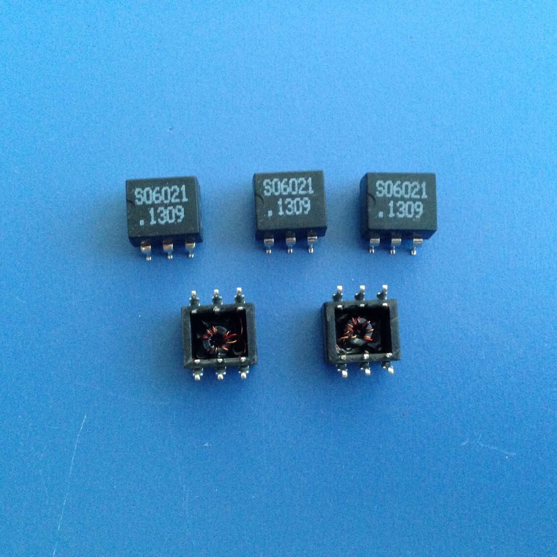 SMD 3+3 电感值 250μH 直流电阻 10Ω